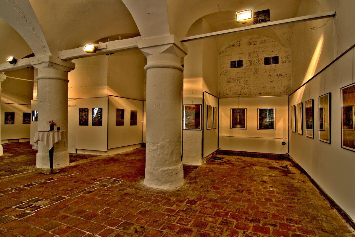 Blick in die Säulenhalle
